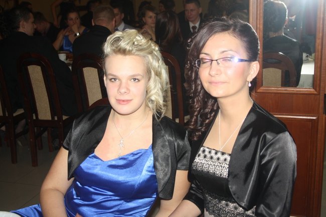 Studniówka w sąsiednim powiecie  - zdjęcia