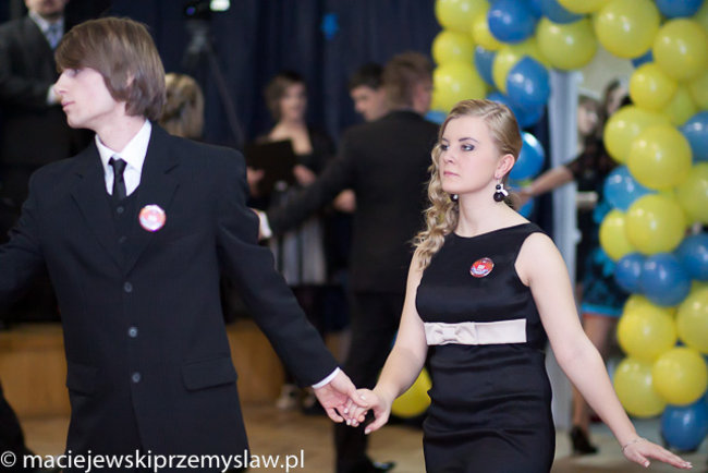 Długo będą  wspominać ten bal - zdjęcia