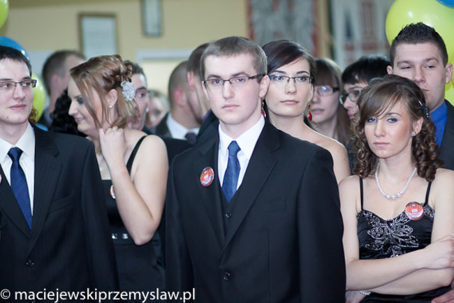 Długo będą  wspominać ten bal - zdjęcia