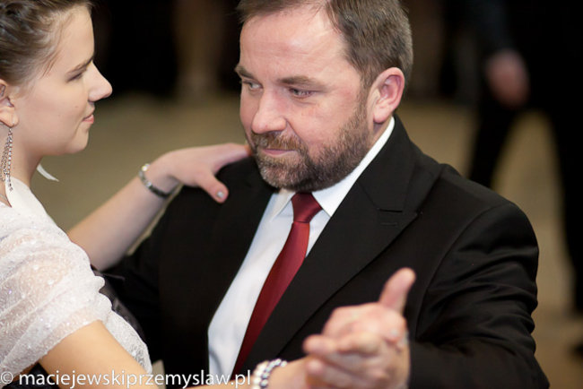 Długo będą  wspominać ten bal - zdjęcia