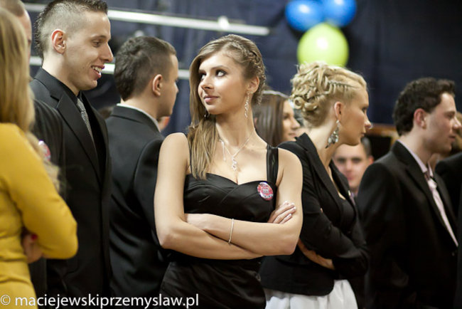 Długo będą  wspominać ten bal - zdjęcia