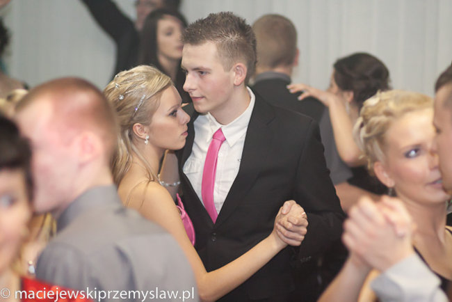 Długo będą  wspominać ten bal - zdjęcia
