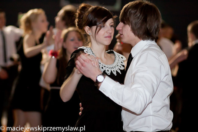 Wyjątkowy bal w wyjątkowej szkole - zdjęcia