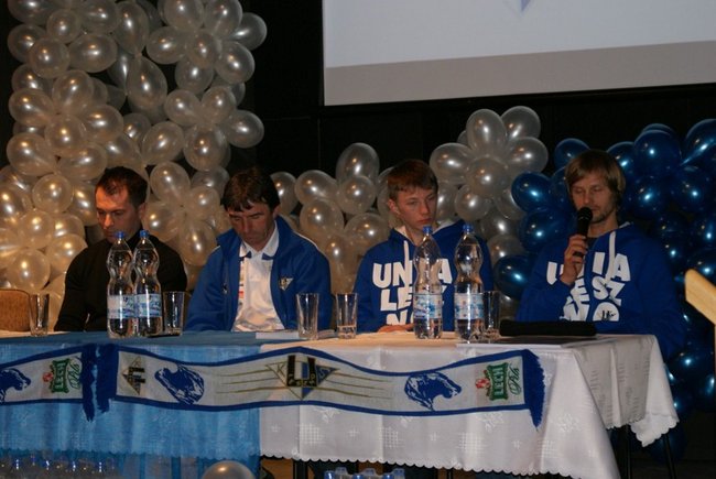 W żużlowej scenerii - zdjęcia