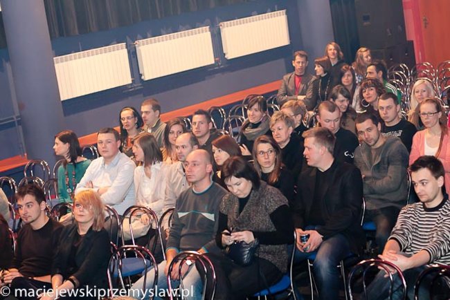 Poluzjanci bisowali trzykrotnie ? fotorelacja