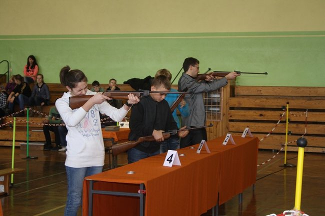 Uczniowska strzelanina - zdjęcia
