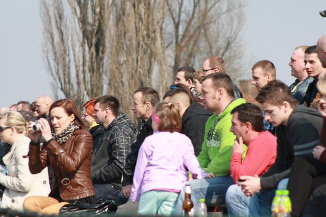 Sezon wyścigów rozpoczety - zdjęcia