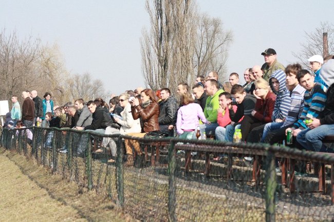 Sezon wyścigów rozpoczety - zdjęcia