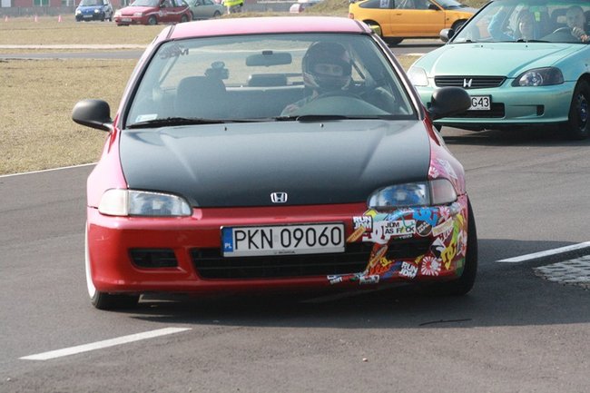 Sezon wyścigów rozpoczety - zdjęcia
