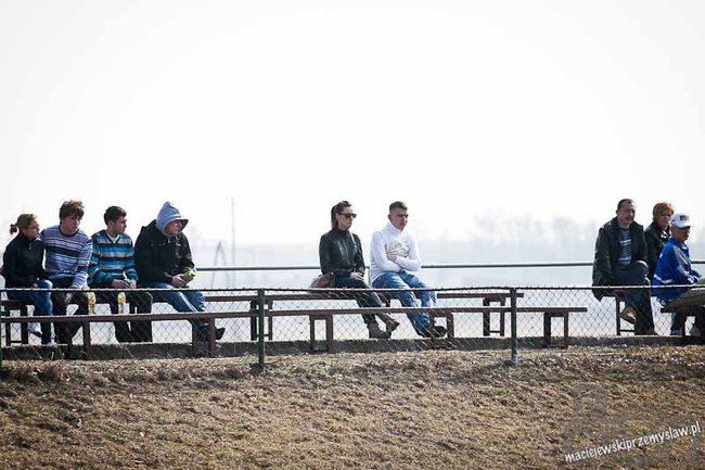 Sezon wyścigów rozpoczety - zdjęcia