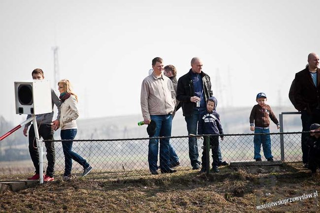Sezon wyścigów rozpoczety - zdjęcia