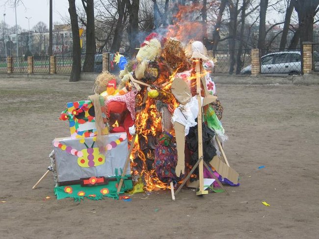 Spłonęły w ekologicznym ogniu - zdjęcia