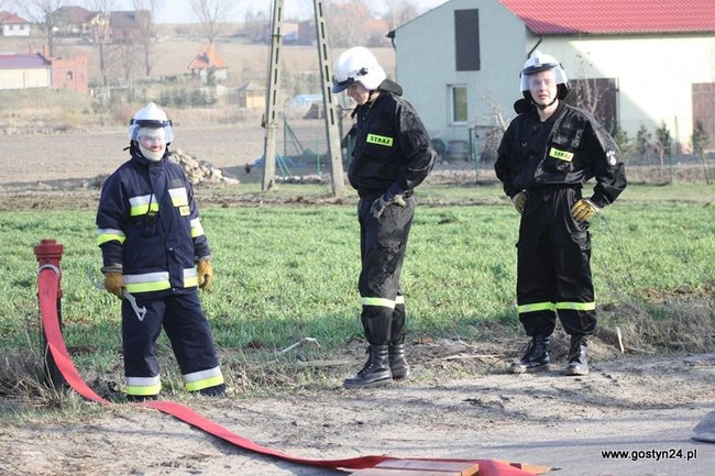 Pożar tartaku w Kunowie - zdjęcia