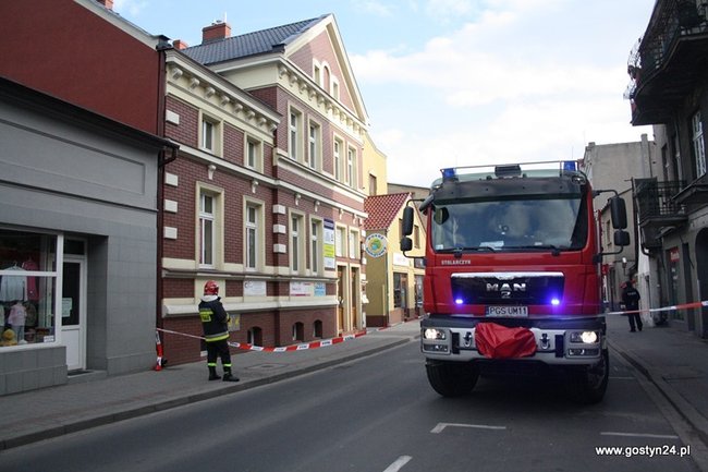 Bomba w pasażu na Kolejowej? - zdjęcia