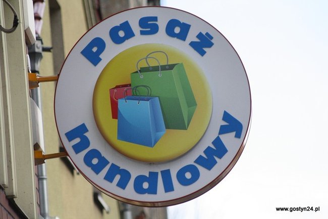 Bomba w pasażu na Kolejowej? - zdjęcia