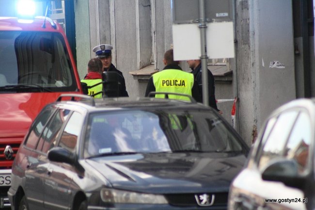 Bomba w pasażu na Kolejowej? - zdjęcia