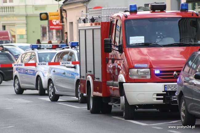 Bomba w pasażu na Kolejowej? - zdjęcia