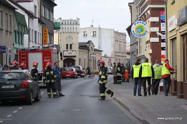 Bomba w pasażu na Kolejowej? - zdjęcia