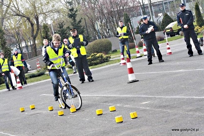 W świetle obowiazującyh przepisów - zdjęcia