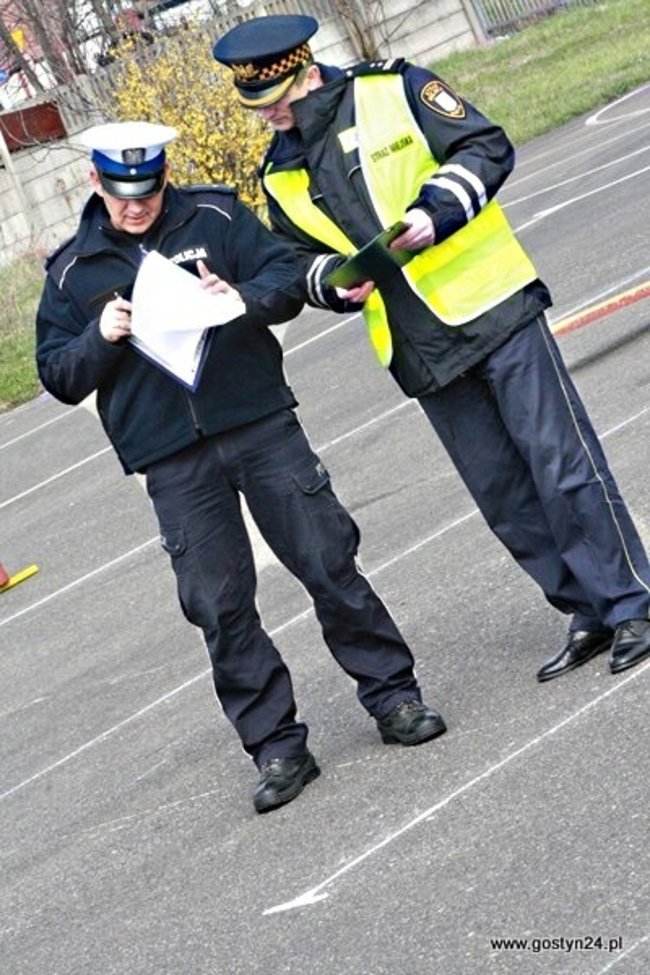 W świetle obowiazującyh przepisów - zdjęcia