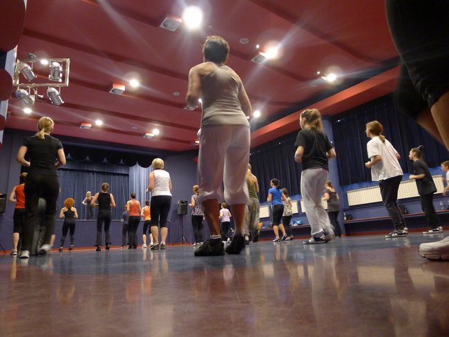 Taniec w fitnessowym wymiarze - zdjęcia