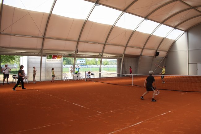 Z burmistrzem na korcie - zdjęcia