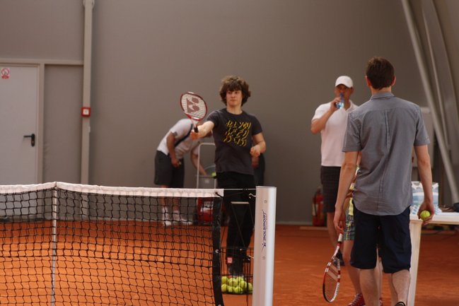 Z burmistrzem na korcie - zdjęcia