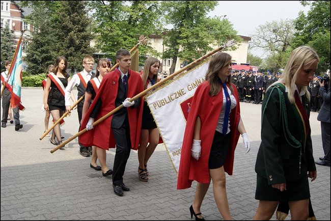 Uczcili pamięć bohaterów  - zdjęcia