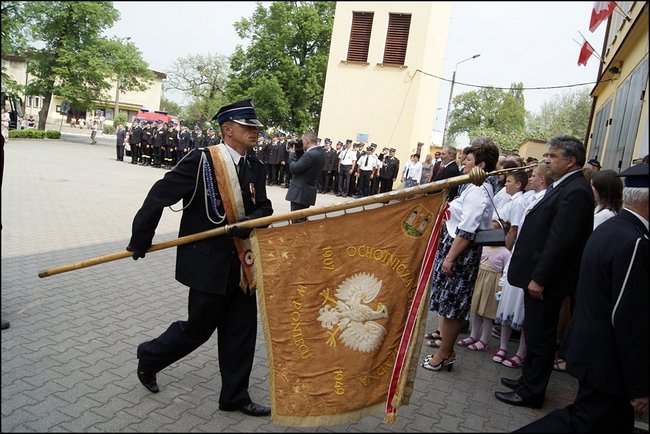 Uczcili pamięć bohaterów  - zdjęcia