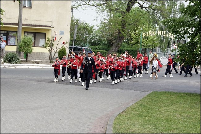 Uczcili pamięć bohaterów  - zdjęcia