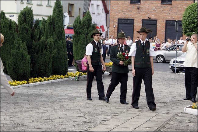 Uczcili pamięć bohaterów  - zdjęcia
