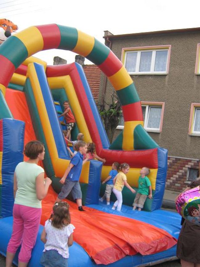 Majówka przy fontannie - zdjęcia