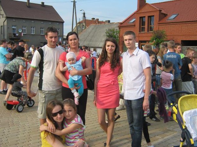 Majówka przy fontannie - zdjęcia