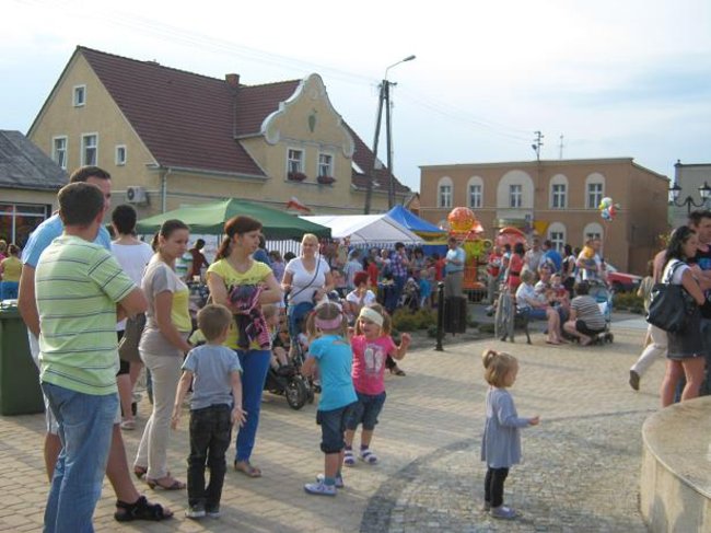 Majówka przy fontannie - zdjęcia