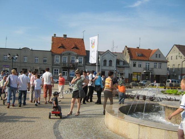 Majówka przy fontannie - zdjęcia