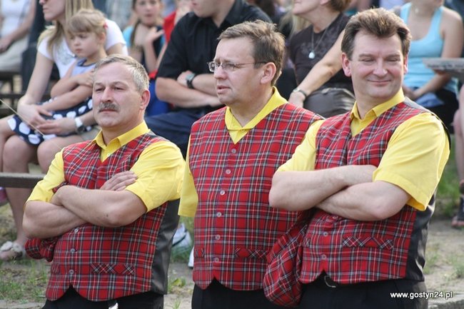 Zamiast tortu były ślepe ryby - zdjęcia