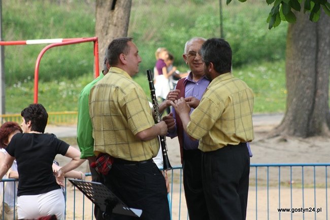 Zamiast tortu były ślepe ryby - zdjęcia