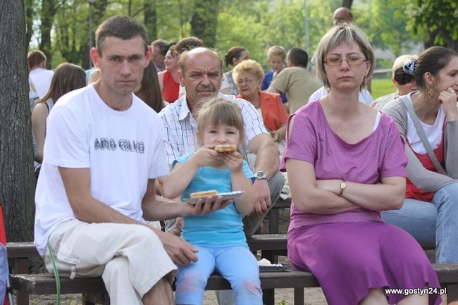 Zamiast tortu były ślepe ryby - zdjęcia