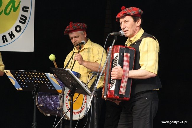 Zamiast tortu były ślepe ryby - zdjęcia