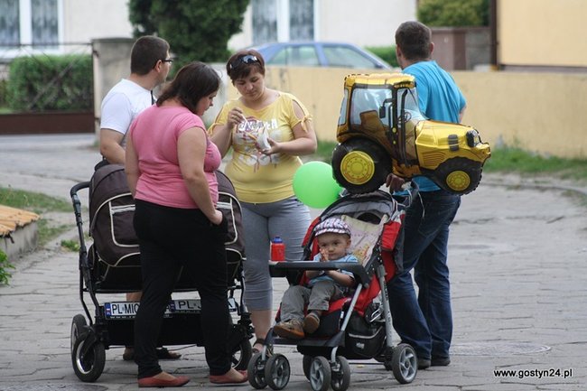 Zamiast tortu były ślepe ryby - zdjęcia