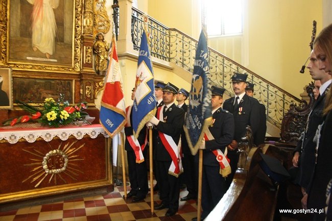 Skromnie, ale uroczyście - zdjęcia