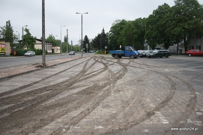 W dzień wygląda jeszcze gorzej - zdjęcia