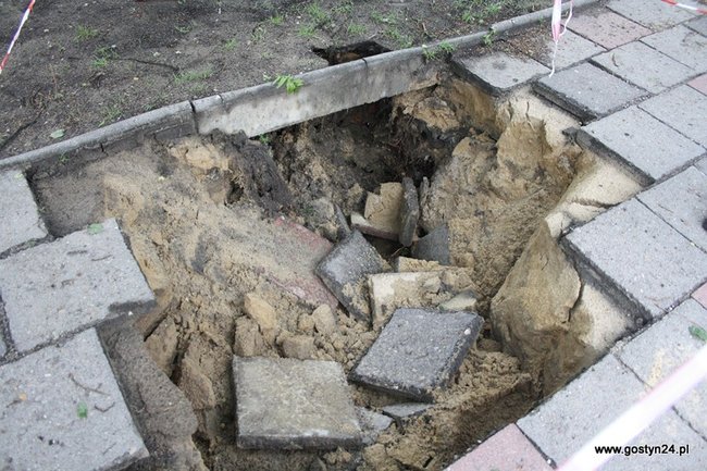 W dzień wygląda jeszcze gorzej - zdjęcia