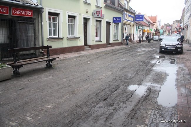 W dzień wygląda jeszcze gorzej - zdjęcia