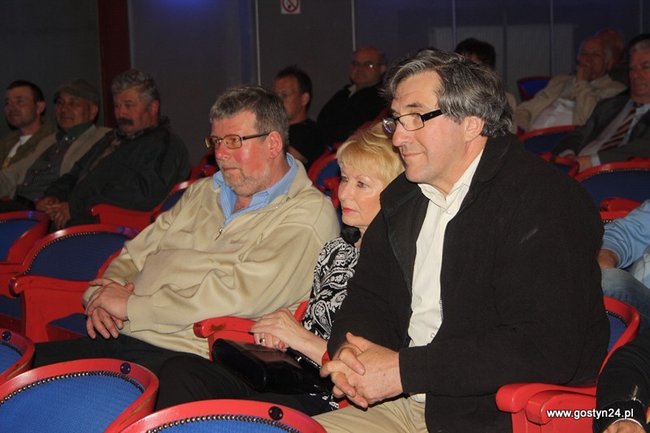 Zgromadzili 15 tys. fotografii - zdjęcia