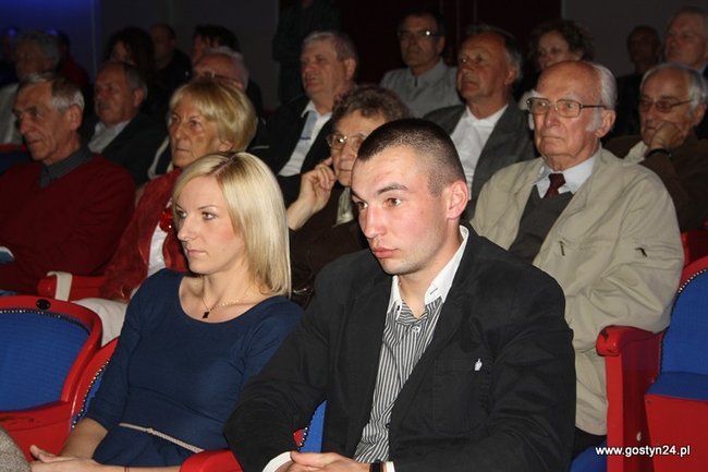 Zgromadzili 15 tys. fotografii - zdjęcia