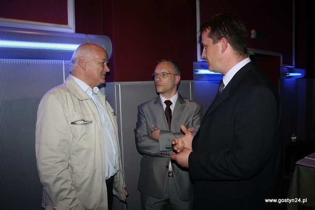 Zgromadzili 15 tys. fotografii - zdjęcia