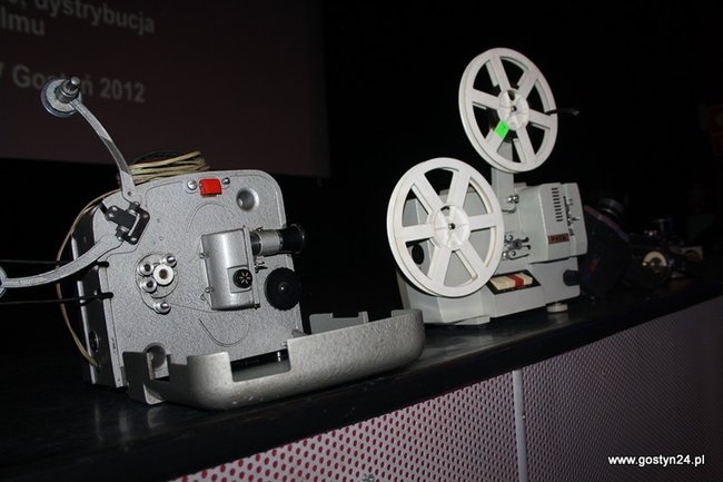 Zgromadzili 15 tys. fotografii - zdjęcia