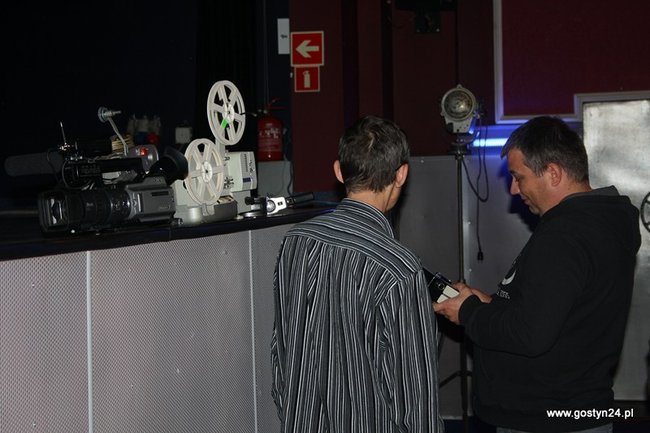 Zgromadzili 15 tys. fotografii - zdjęcia