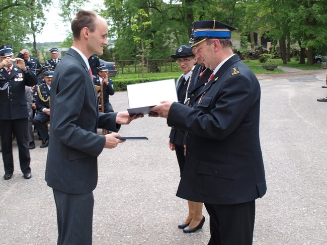 Zasłużyli na medale i odznaczenia - zdjęcia